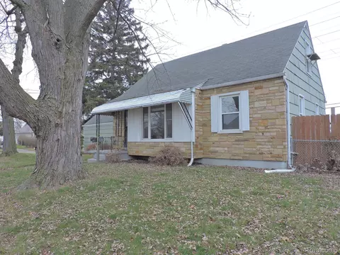 701 Macdonald Ave, Flint, MI 48507