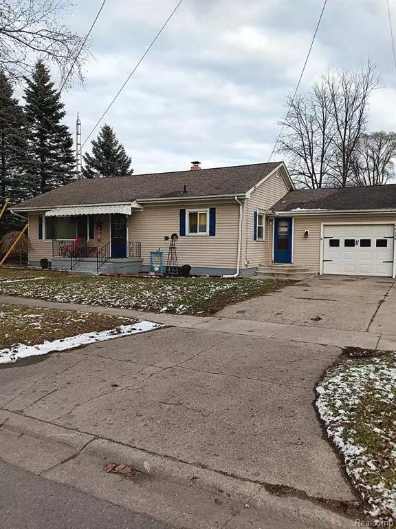 4426 Woodland St, Cass City, MI 48726 32 Photos Movoto