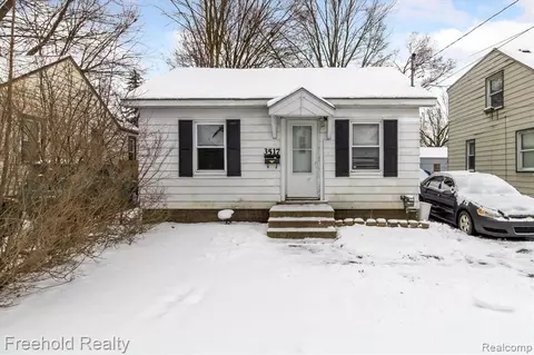 3517 Brown St, Flint, MI 48503