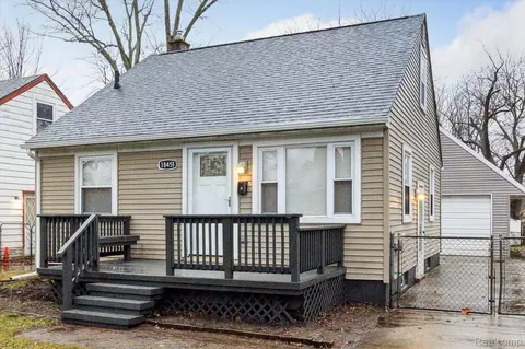 18451 Centralia, Redford, MI 48240