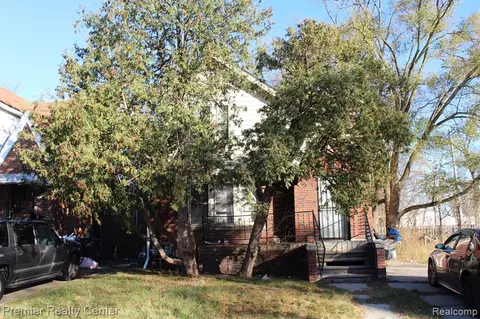 16134 Lesure St, Detroit, MI 48235