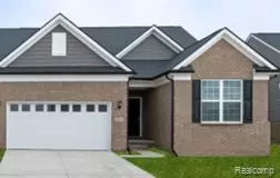 16234 Beech Tree Ln, Clinton Township, MI 48038