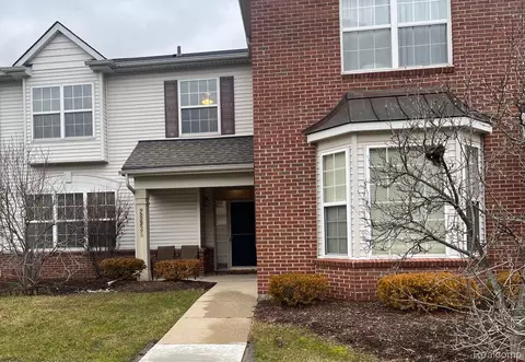 28935 Cullen Dr SE #7, Romulus, MI 48174