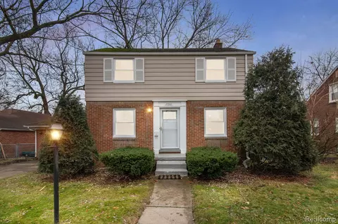23321 Hollander St, Dearborn, MI 48128