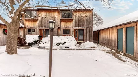 2031 Pauline, Ann Arbor, MI 48103