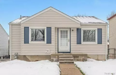 1760 Gregory Ave, Lincoln Park, MI 48146