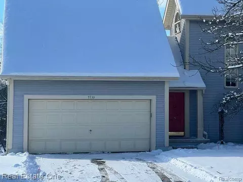 7733 Coddington #1, Independence, MI 48348