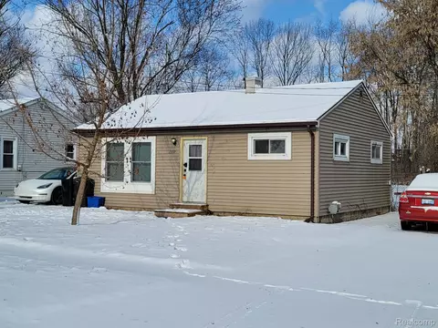1397 Webber Ave, Burton, MI 48529