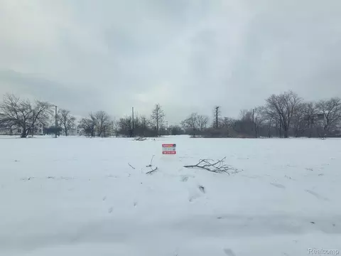 4253 Lawton St, Detroit, MI 48208