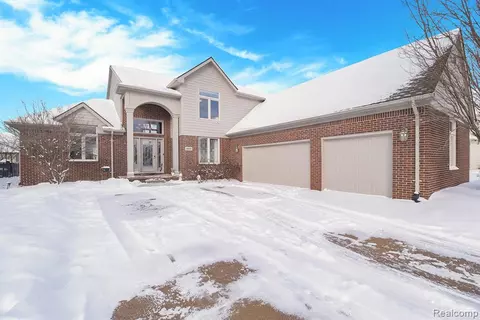 15889 Tea Rose Dr, Macomb, MI 48042