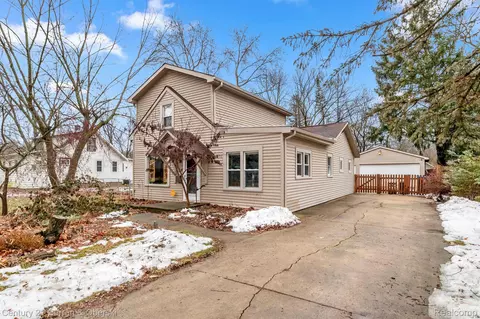 708 Virginia, Ypsilanti, MI 48198