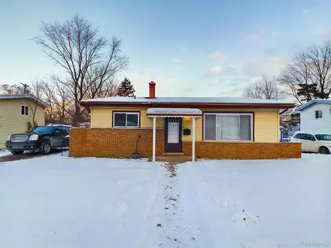 6190 David Berger St, Mount Morris, MI 48458