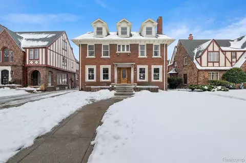 2325 W Boston Blvd, Detroit, MI 48206