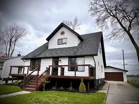 1518 W Windemere Ave, Royal Oak, MI 48073