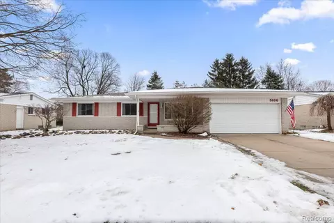 5166 Dayton Dr, Troy, MI 48085