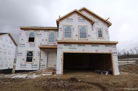 313 Quartz Way, White Lake, MI 48386