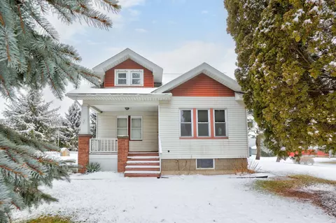 7165 Junction Rd, Frankenmuth, MI 48734