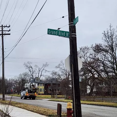 1809 W Grand Blvd, Detroit, MI 48208
