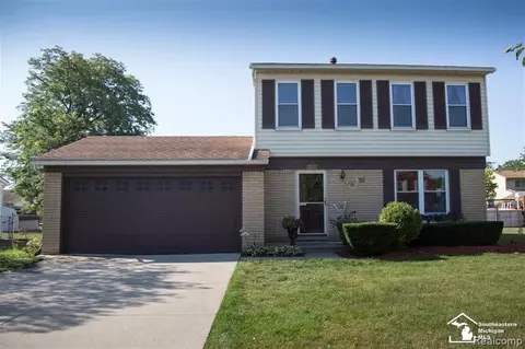 22257 Derby Rd, Woodhaven, MI 48183