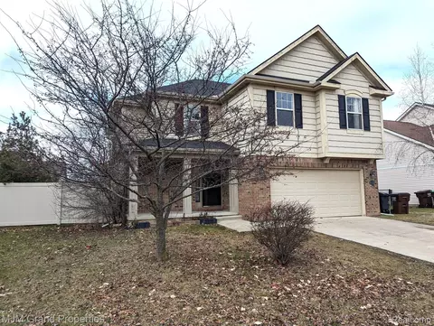 9129 Apple Cider Ln, Newport, MI 48166