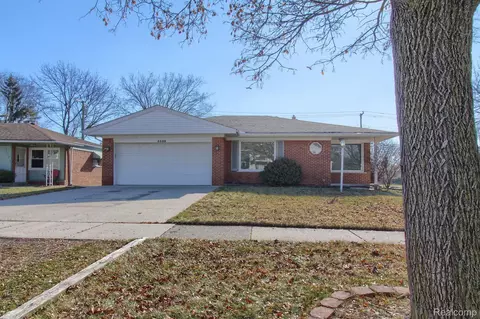 3395 Van Horn Rd, Trenton, MI 48183