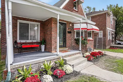 16706 Asbury Pk, Detroit, MI 48235
