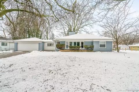16661 Lenore, Detroit, MI 48219