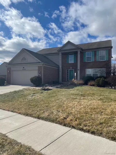 4696 Pond Run, Canton, MI 48188