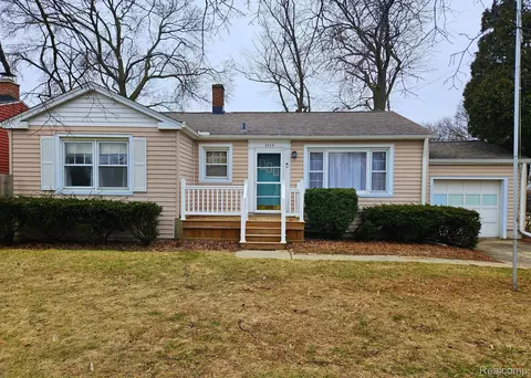 5775 Edgewood Blvd, Monroe, MI 48161