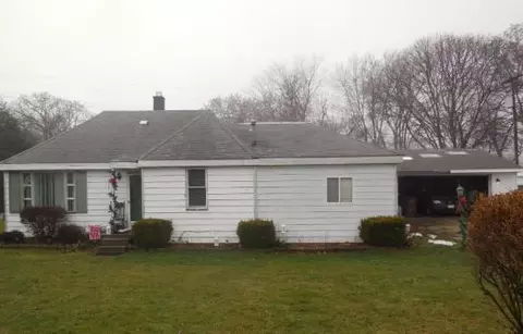 4509 Dixon Rd, Newport, MI 48166