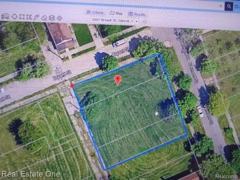 2007 Bryant St, Detroit, MI 48208