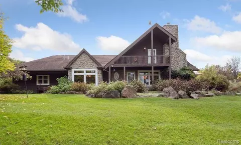 5970 Hosner Rd, Addison, MI 48370
