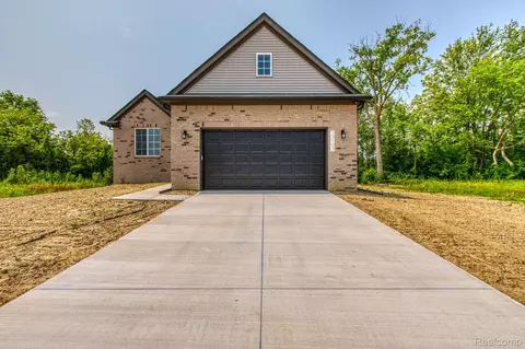 13126 Demil, Bruce Township, MI 48065