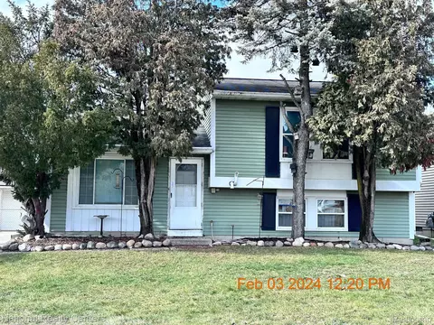 6108 Tuttle Hill Rd, Ypsilanti, MI 48197