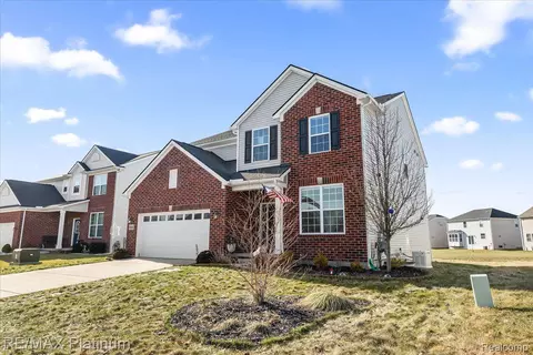 6684 Buck Cros Xing, Ypsilanti, MI 48197