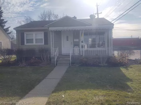 1456 Moorhouse St, Ferndale, MI 48220