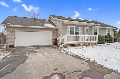 3869 Wheeler Rd, Handy, MI 48836