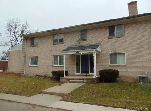 22108 Dante St #216, Oak Park, MI 48237