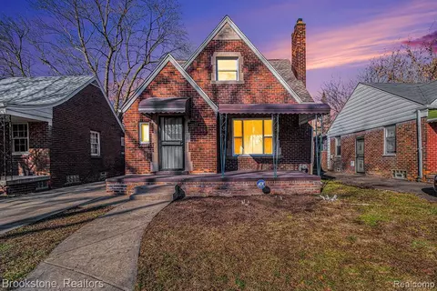 10171 Duprey St, Detroit, MI 48224
