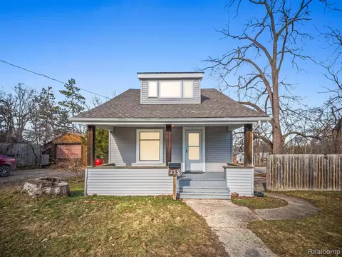 235 Romeo Rd, Rochester, MI 48307