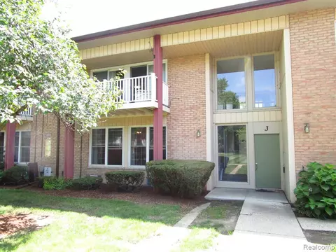 1199 S Sheldon Rd #69J, Plymouth, MI 48170