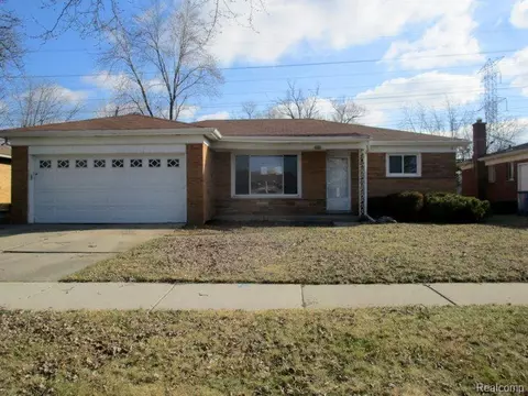 26640 Palomino Ave, Warren, MI 48089