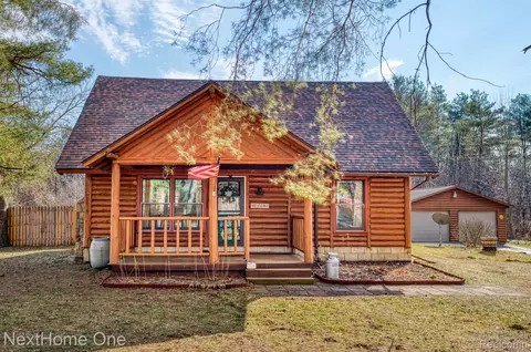 10134 E Stanley Rd, Richfield, MI 48423