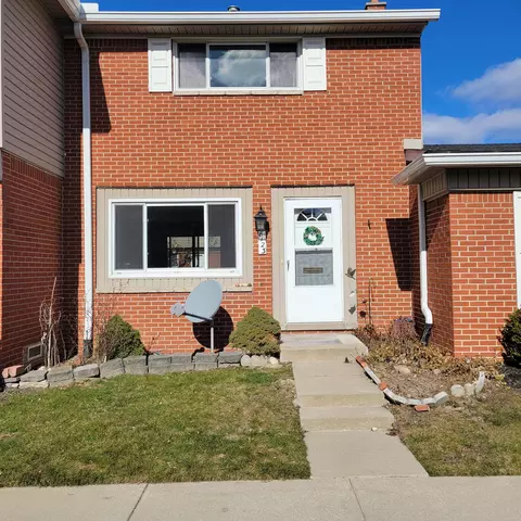 8123 Bristol St, Westland, MI 48185