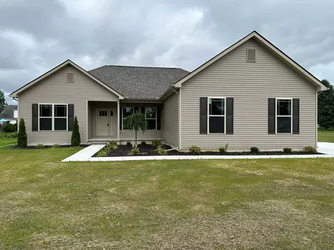 6043 Andrea Ln, Deerfield, MI 48461