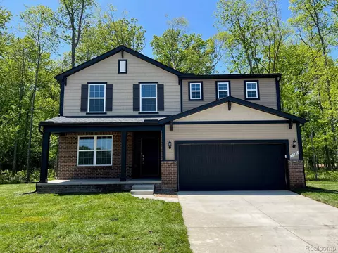 9176 Dogwood Ln, Lima, MI 48130