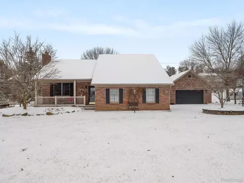 11280 Patty Ann Ln, Bruce Township, MI 48065