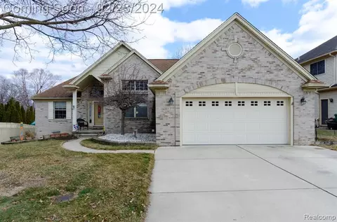 24357 Struin Rd, Flat Rock, MI 48134