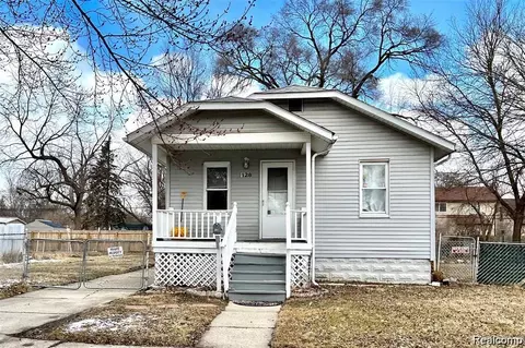 128 W George Ave, Hazel Park, MI 48030