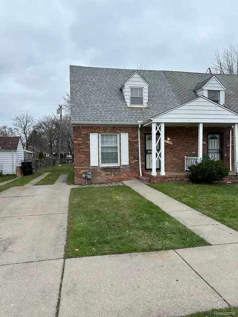 18930 Morang Dr, Detroit, MI 48205